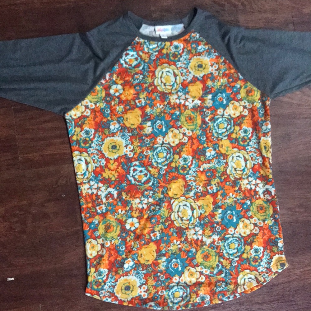 Long sleeved.